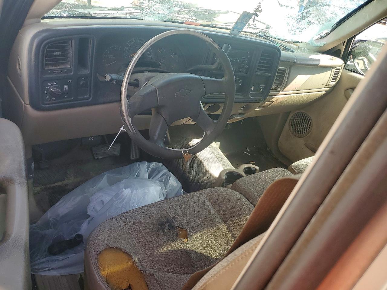 2003 CHEVROLET SILVERADO C1500 photo 15