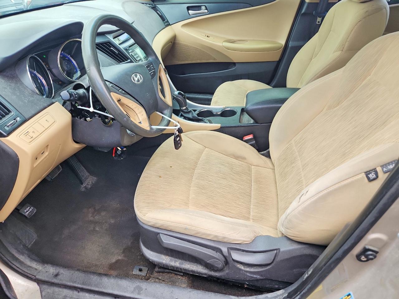 2011 HYUNDAI SONATA photo 13