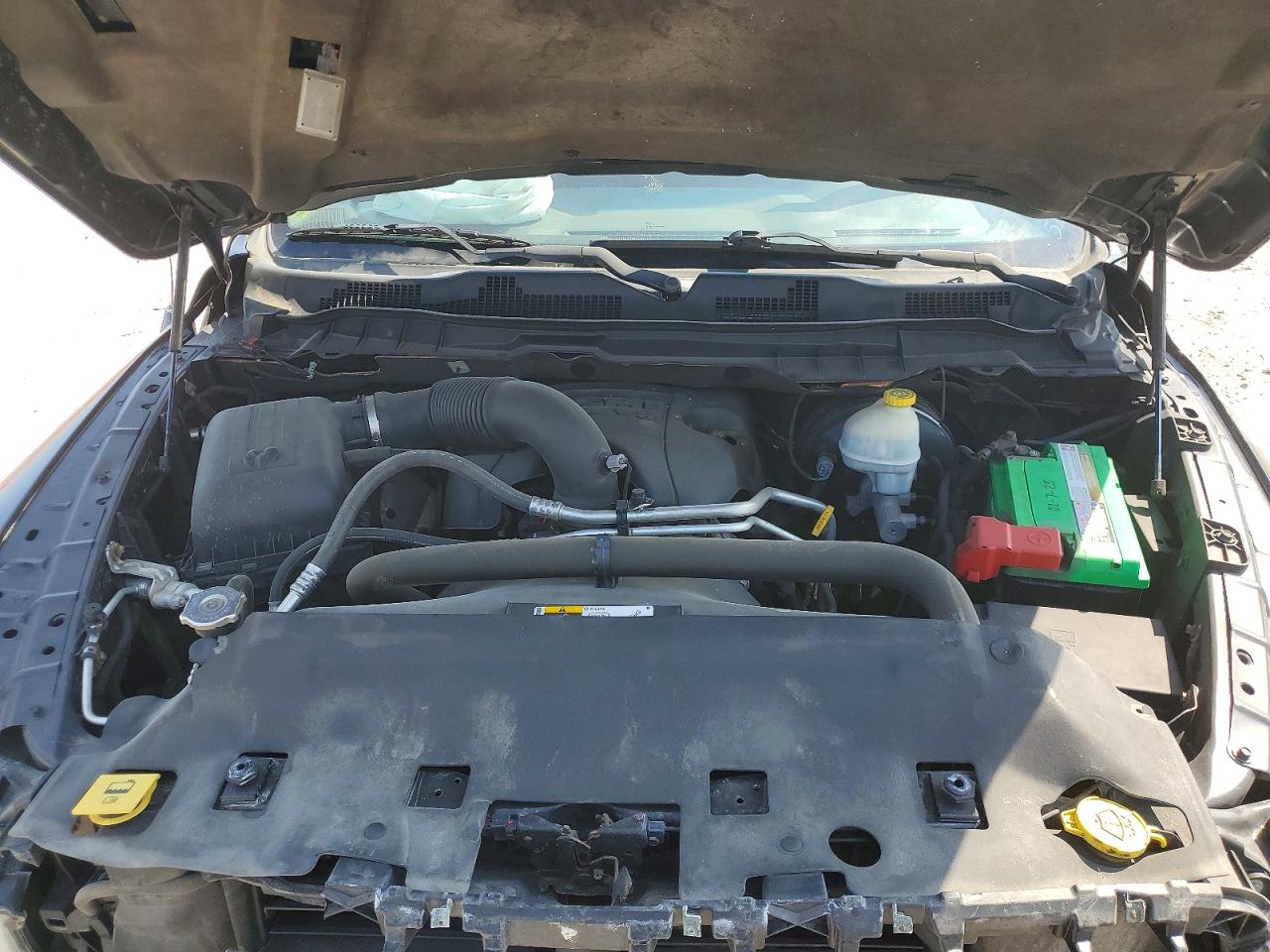 2013 RAM 1500 SLT photo 21