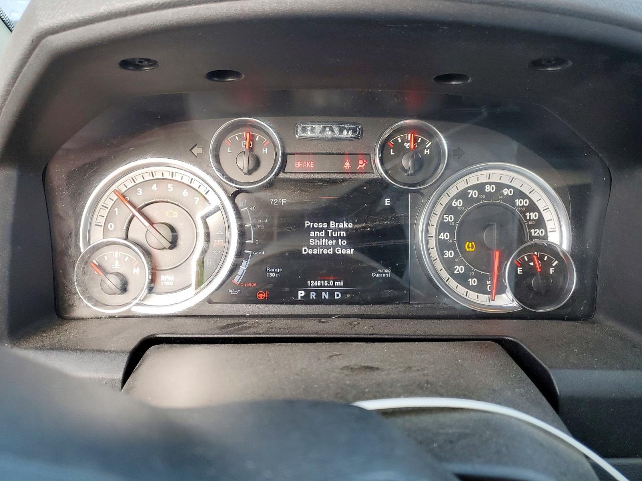 2013 RAM 1500 SLT photo 17