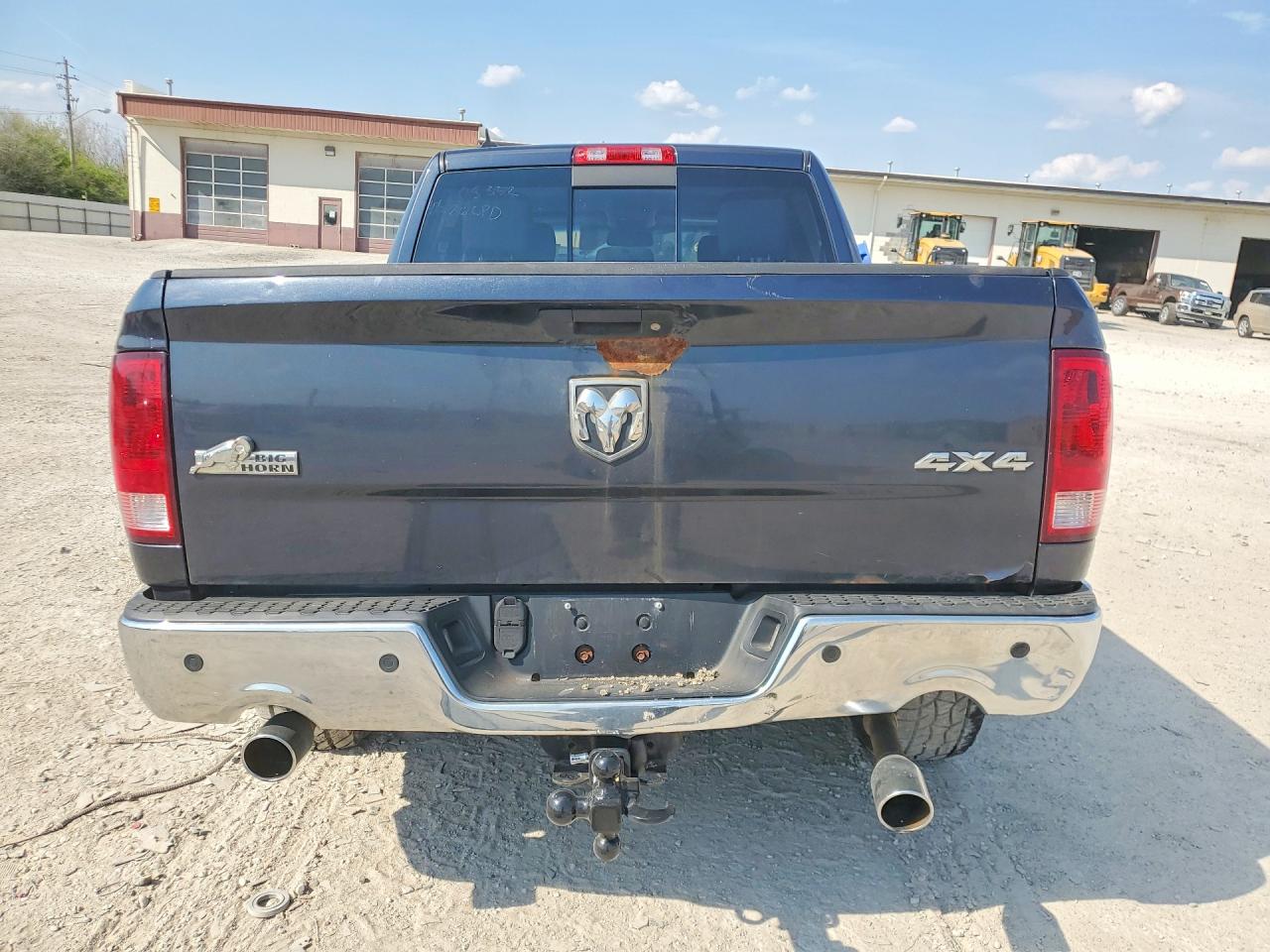 2013 RAM 1500 SLT photo 11