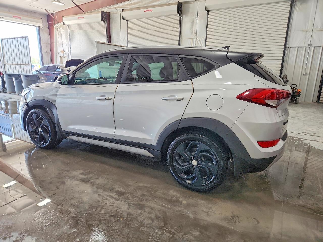 2018 HYUNDAI TUCSON SPORT photo 2