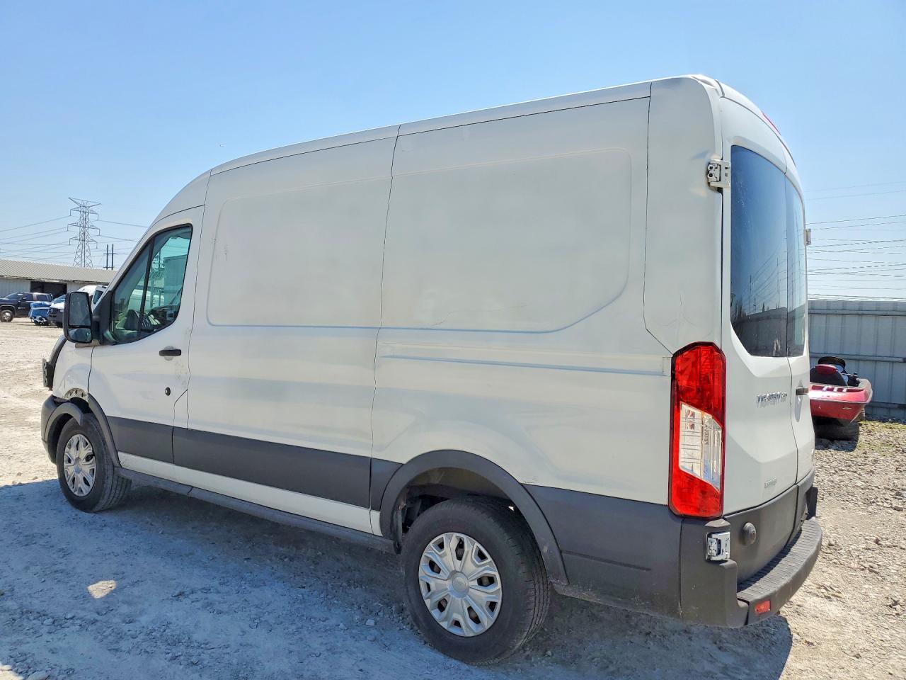 2017 FORD TRANSIT T-250 photo 4