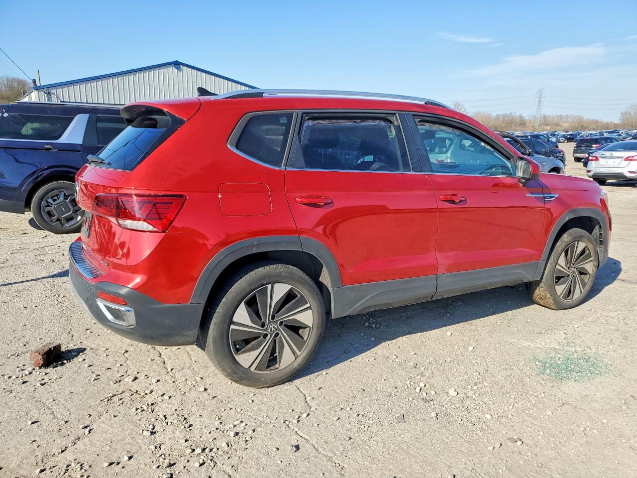 2024 VOLKSWAGEN TAOS SE photo 5
