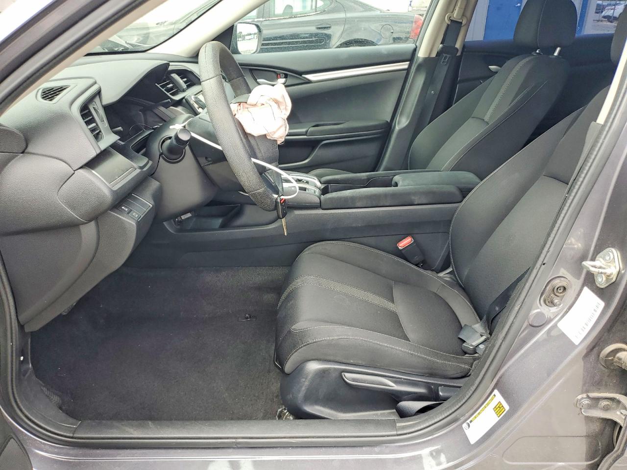 2017 HONDA CIVIC LX photo 19