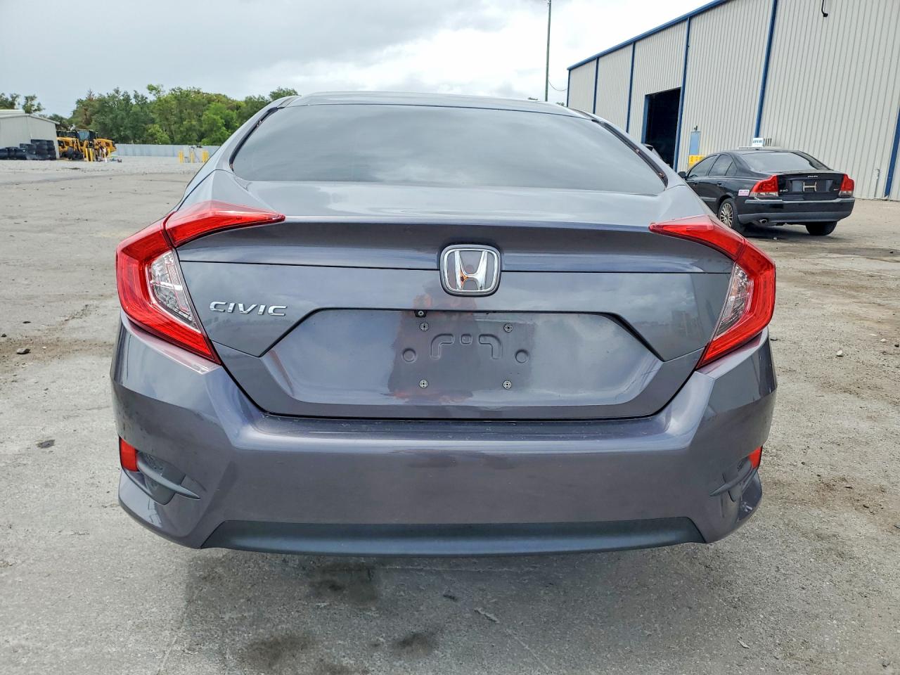 2017 HONDA CIVIC LX photo 16