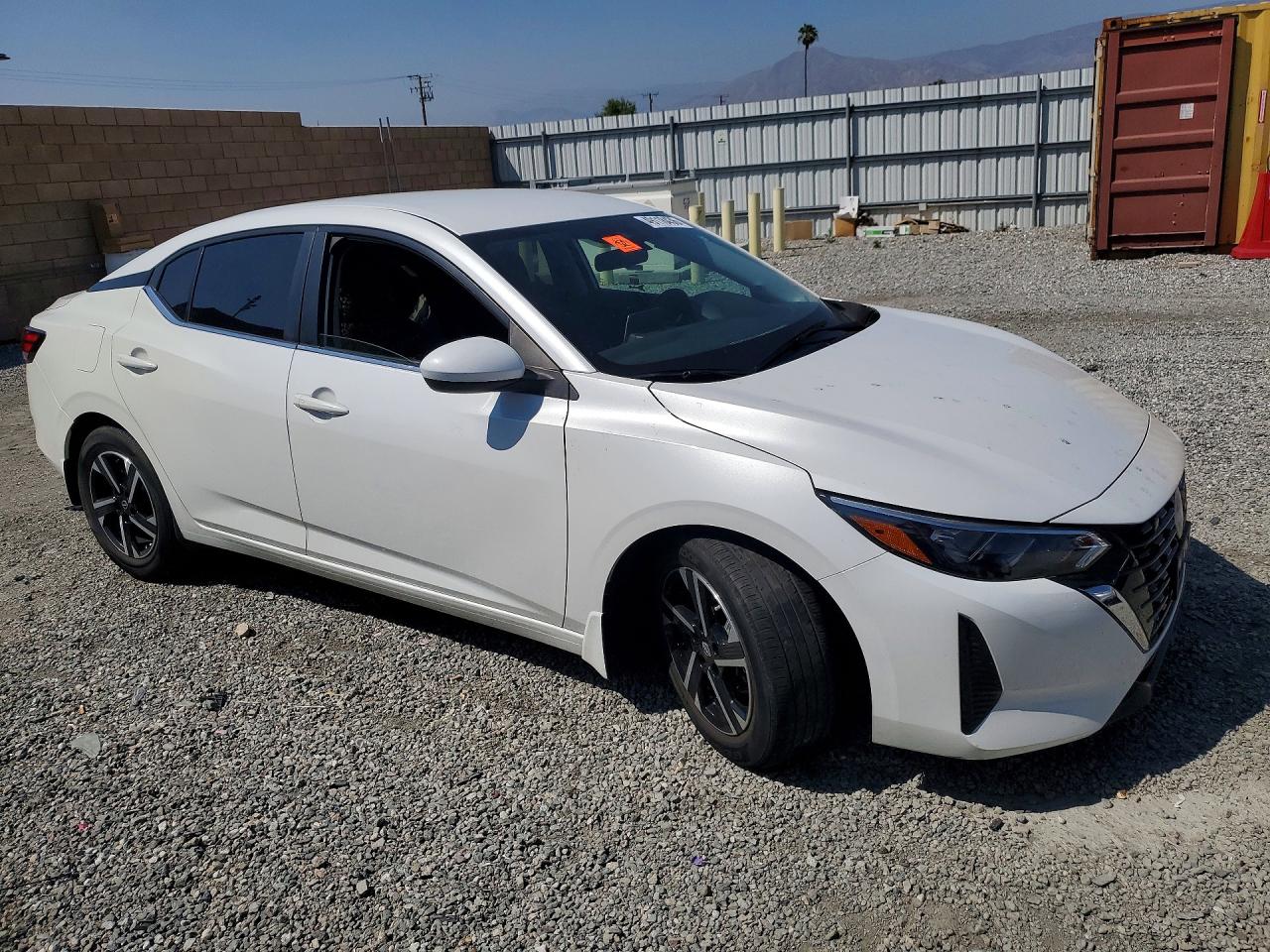 2024 NISSAN SENTRA SV photo 7