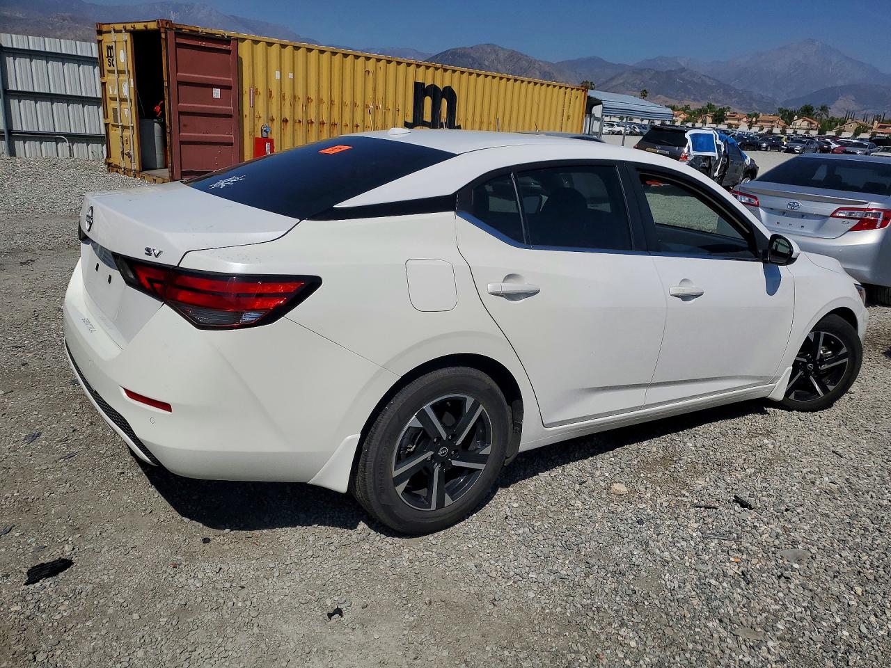 2024 NISSAN SENTRA SV photo 5