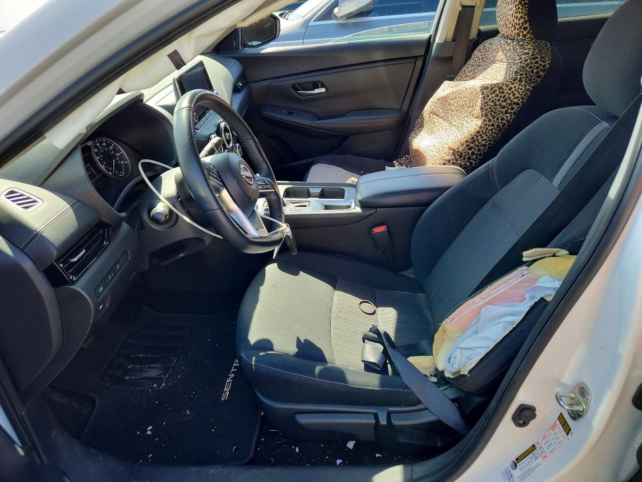 2024 NISSAN SENTRA SV photo 13