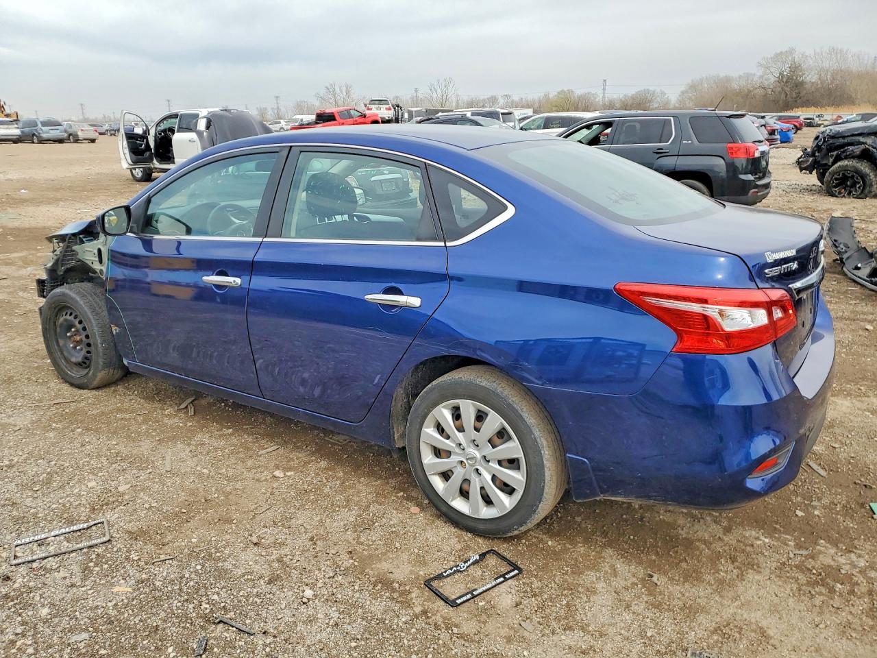 2016 NISSAN SENTRA S photo 2