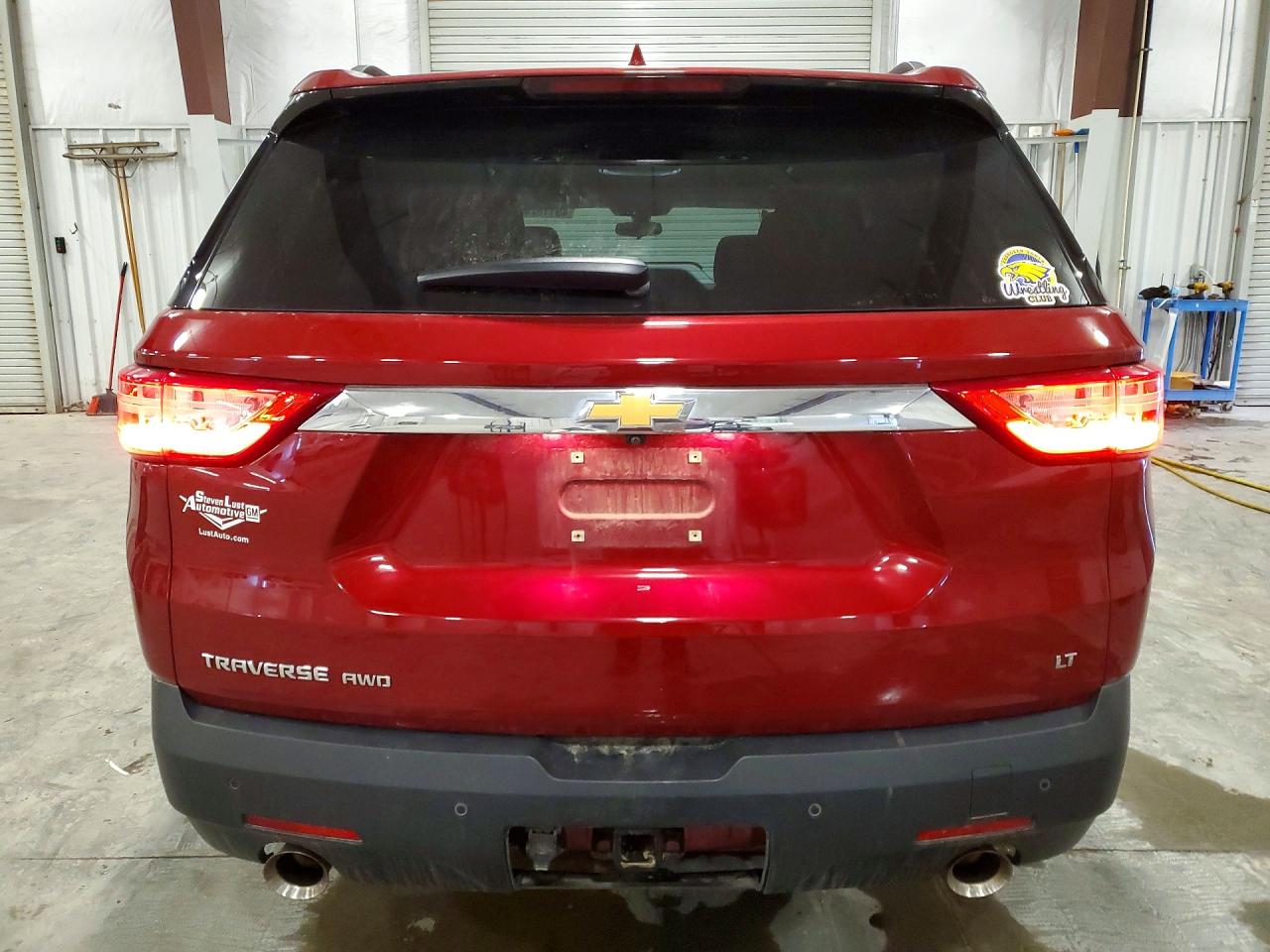 2020 CHEVROLET TRAVERSE LT photo 6