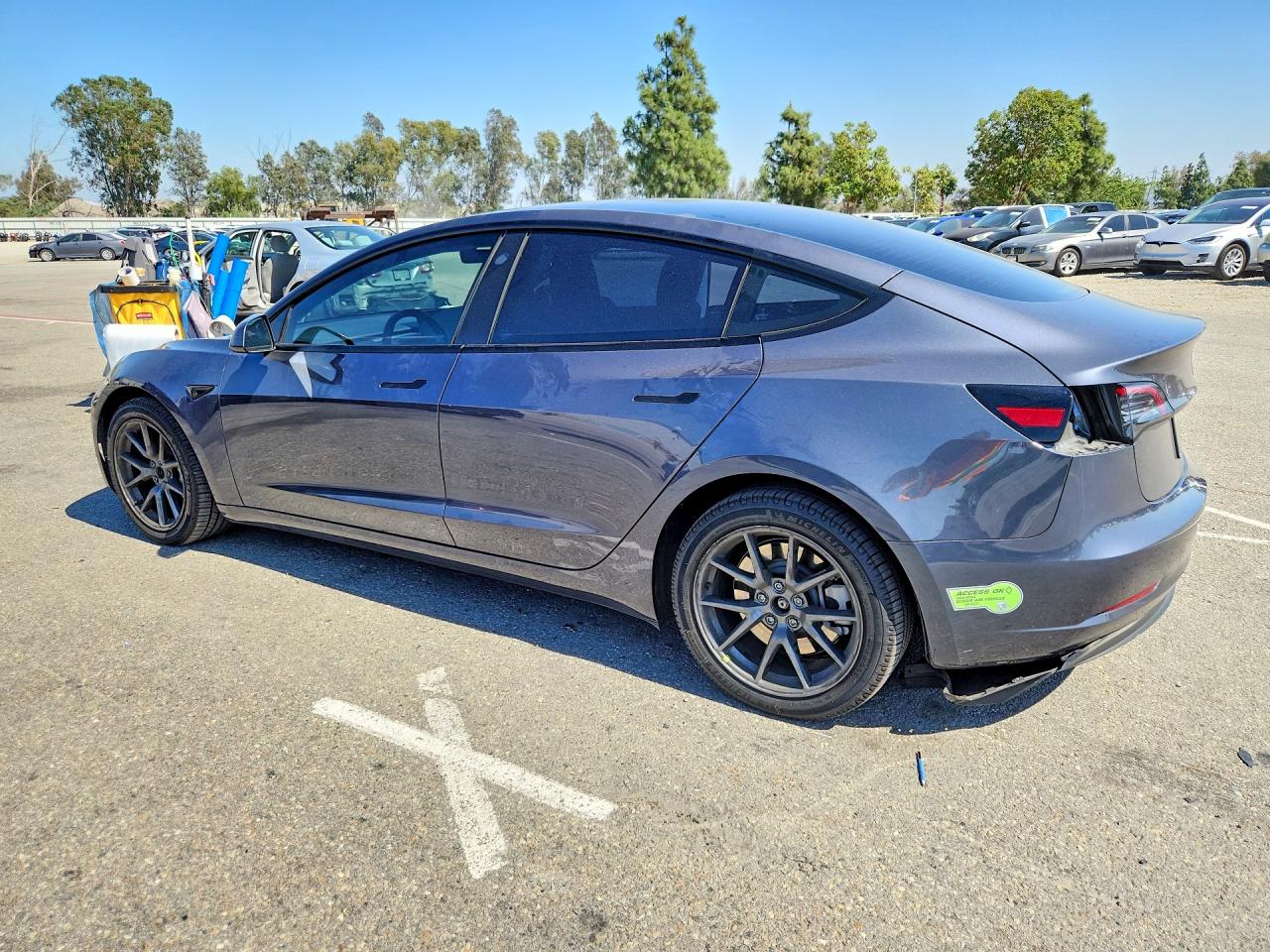2023 TESLA MODEL 3 photo 2