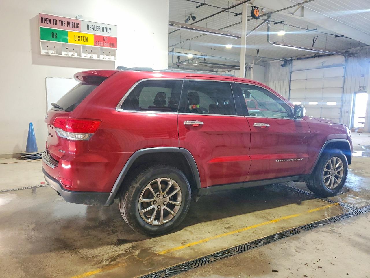 2015 JEEP GRAND CHEROKEE LIMITED photo 5