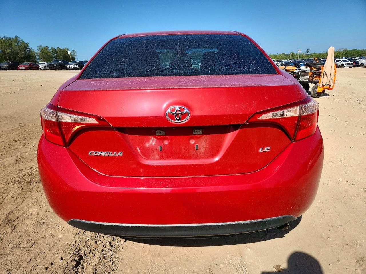 2018 TOYOTA COROLLA LE photo 11