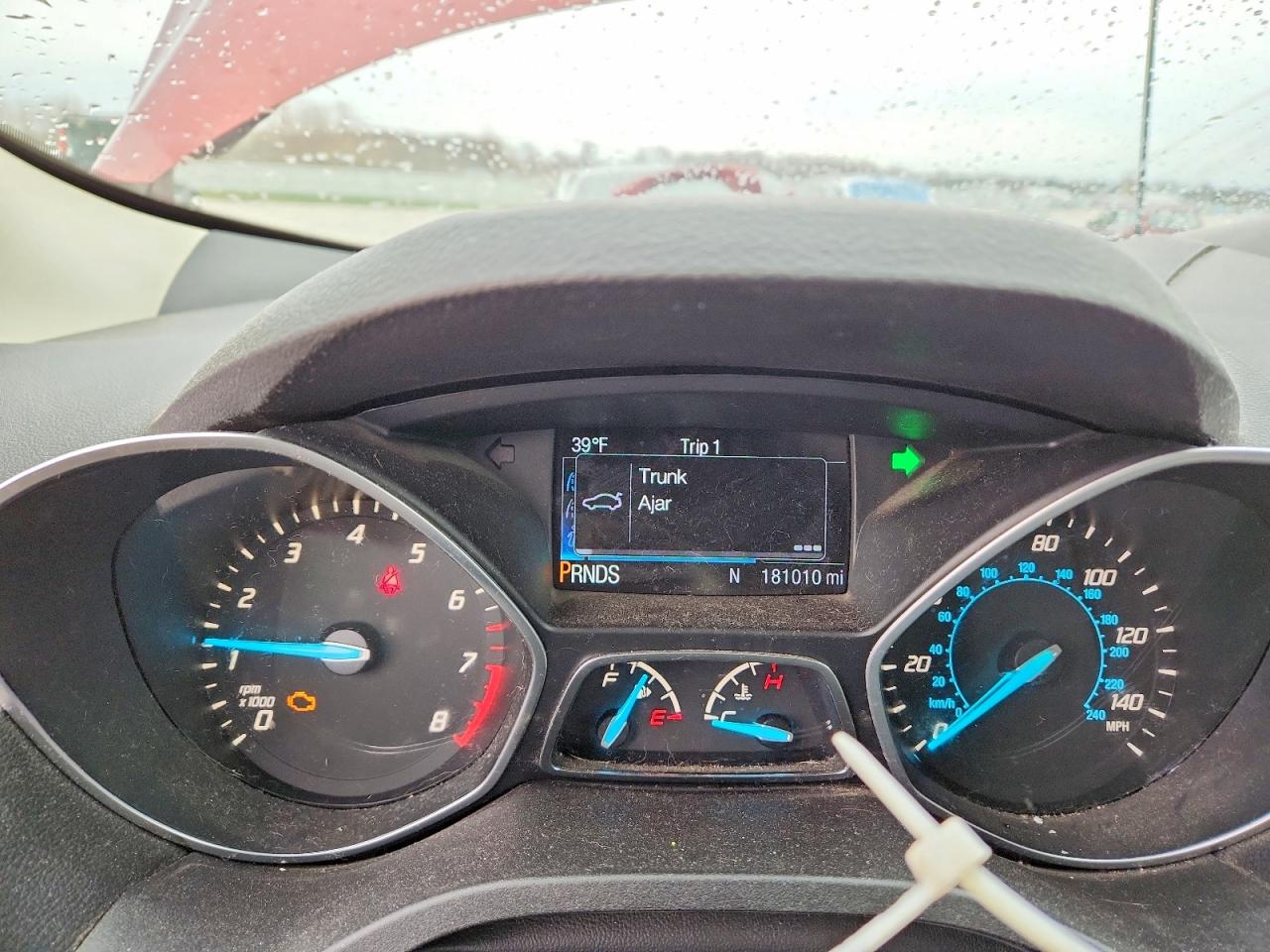 2016 FORD ESCAPE SE photo 9