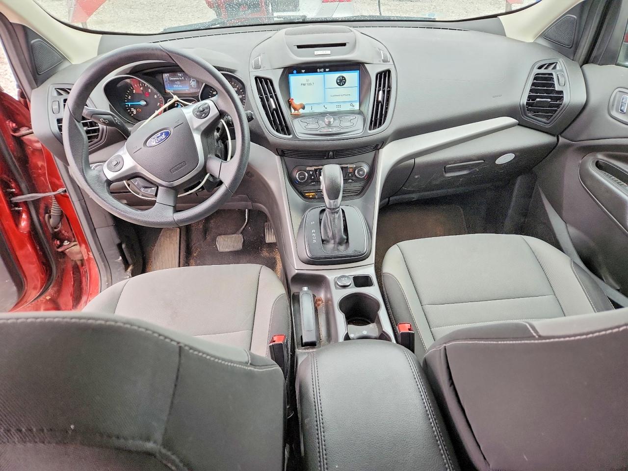 2016 FORD ESCAPE SE photo 8