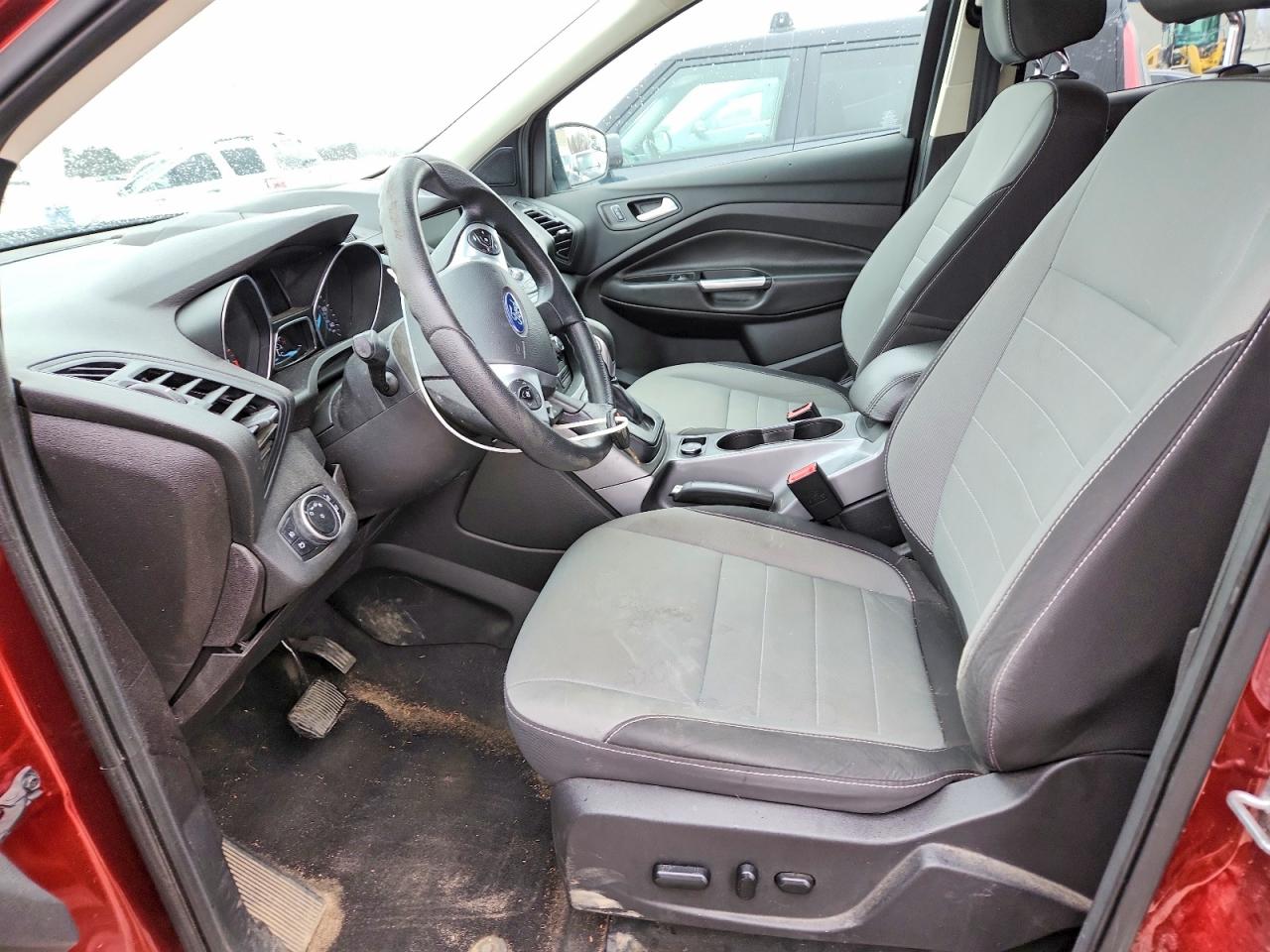 2016 FORD ESCAPE SE photo 7