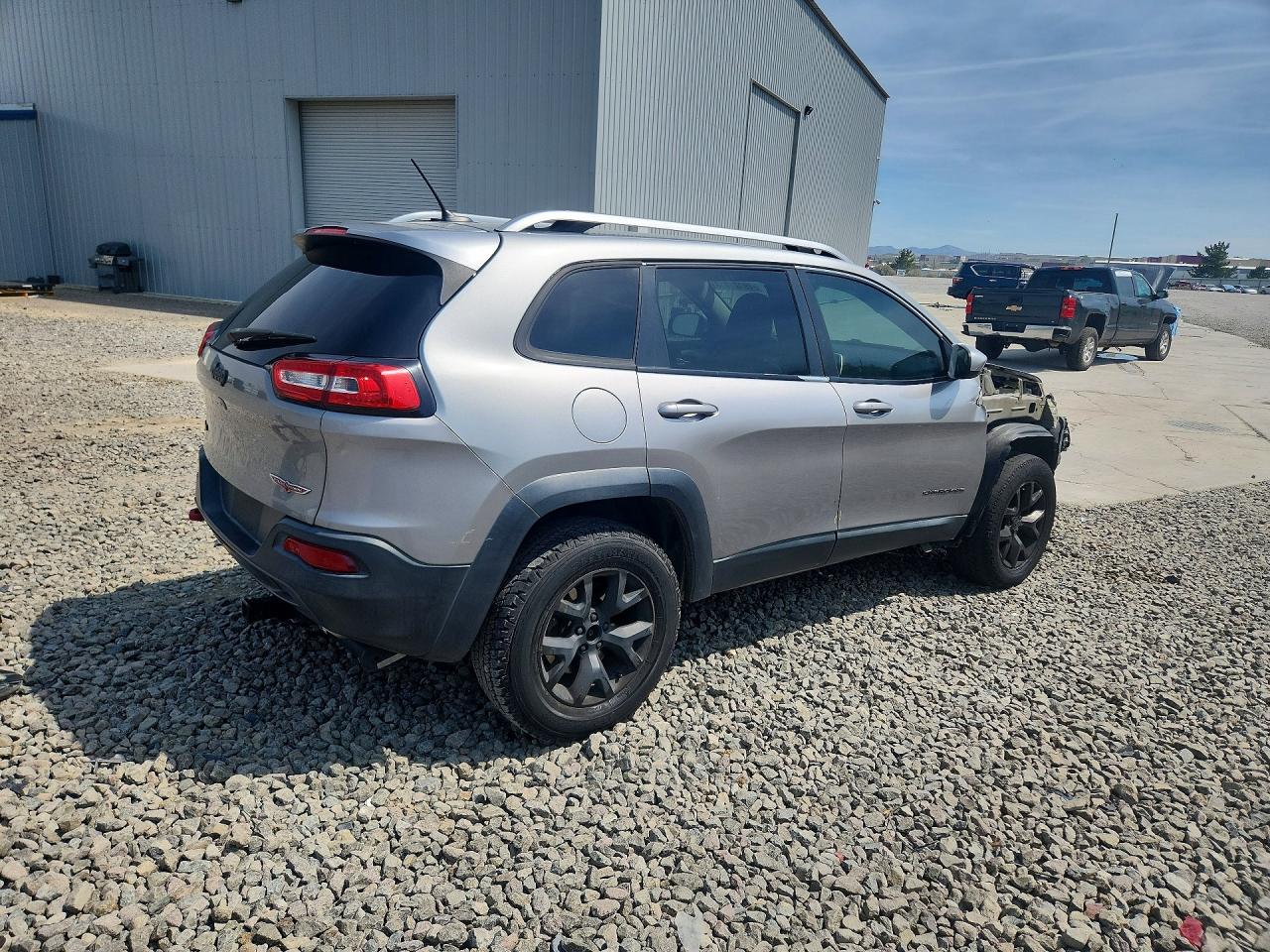 2015 JEEP CHEROKEE TRAILHAWK photo 5