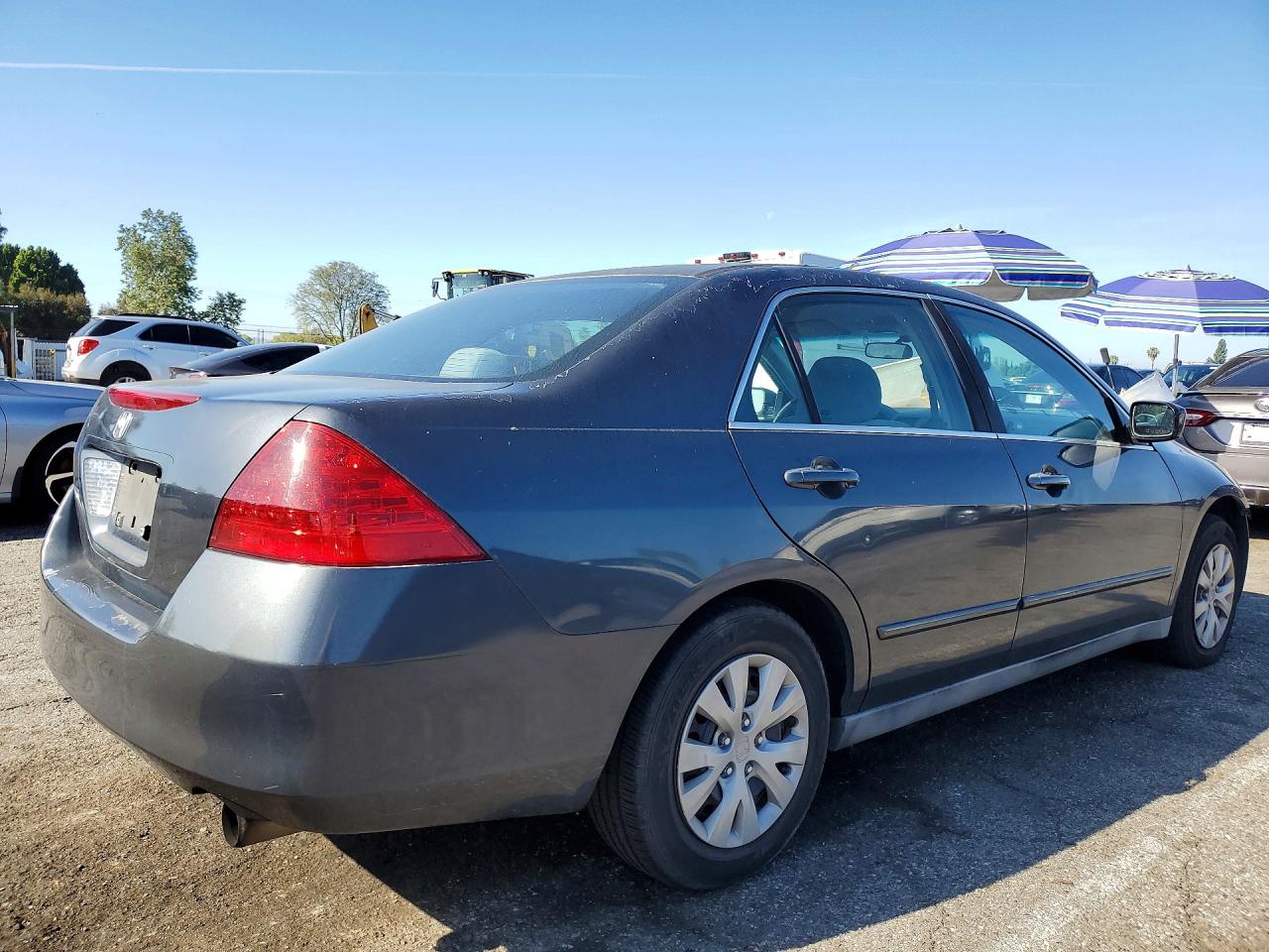 2006 HONDA ACCORD LX photo 7