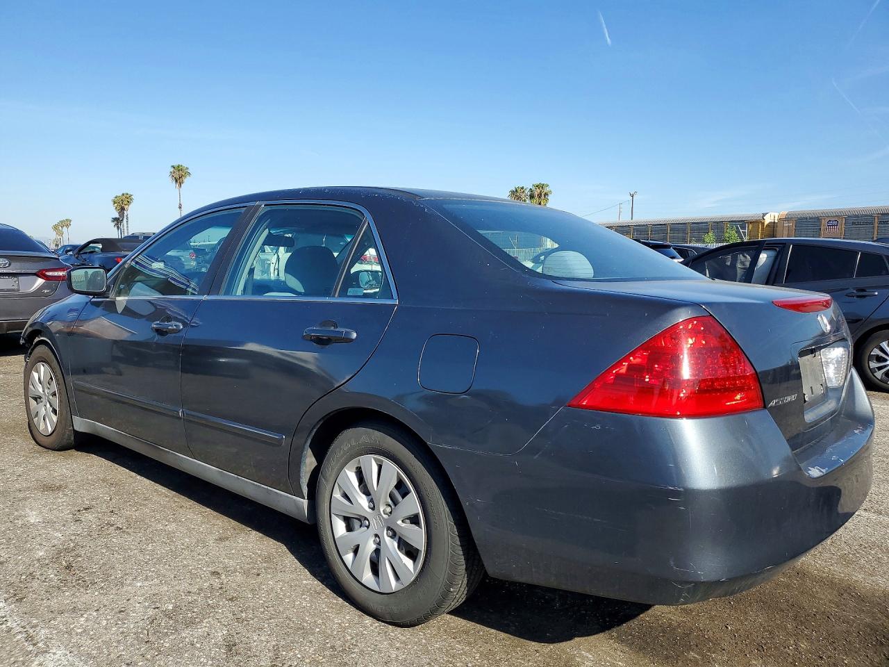 2006 HONDA ACCORD LX photo 4