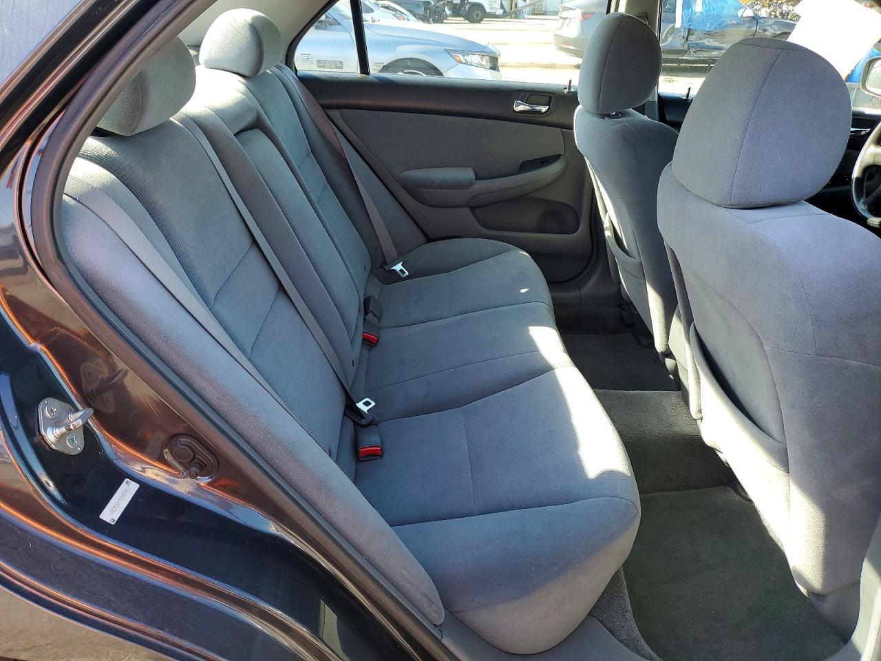 2006 HONDA ACCORD LX photo 28