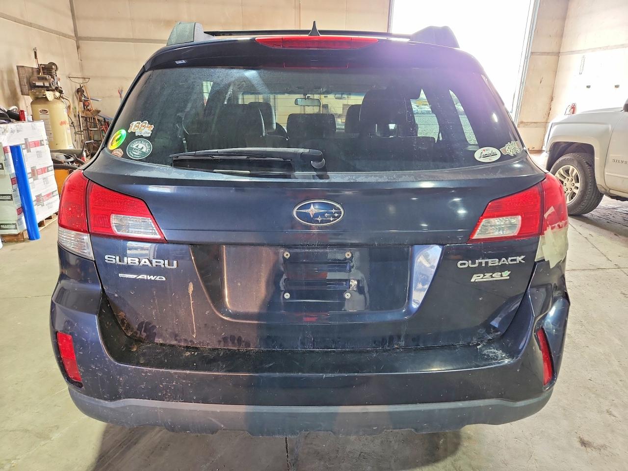 2012 SUBARU OUTBACK 2.5I LIMITED photo 11