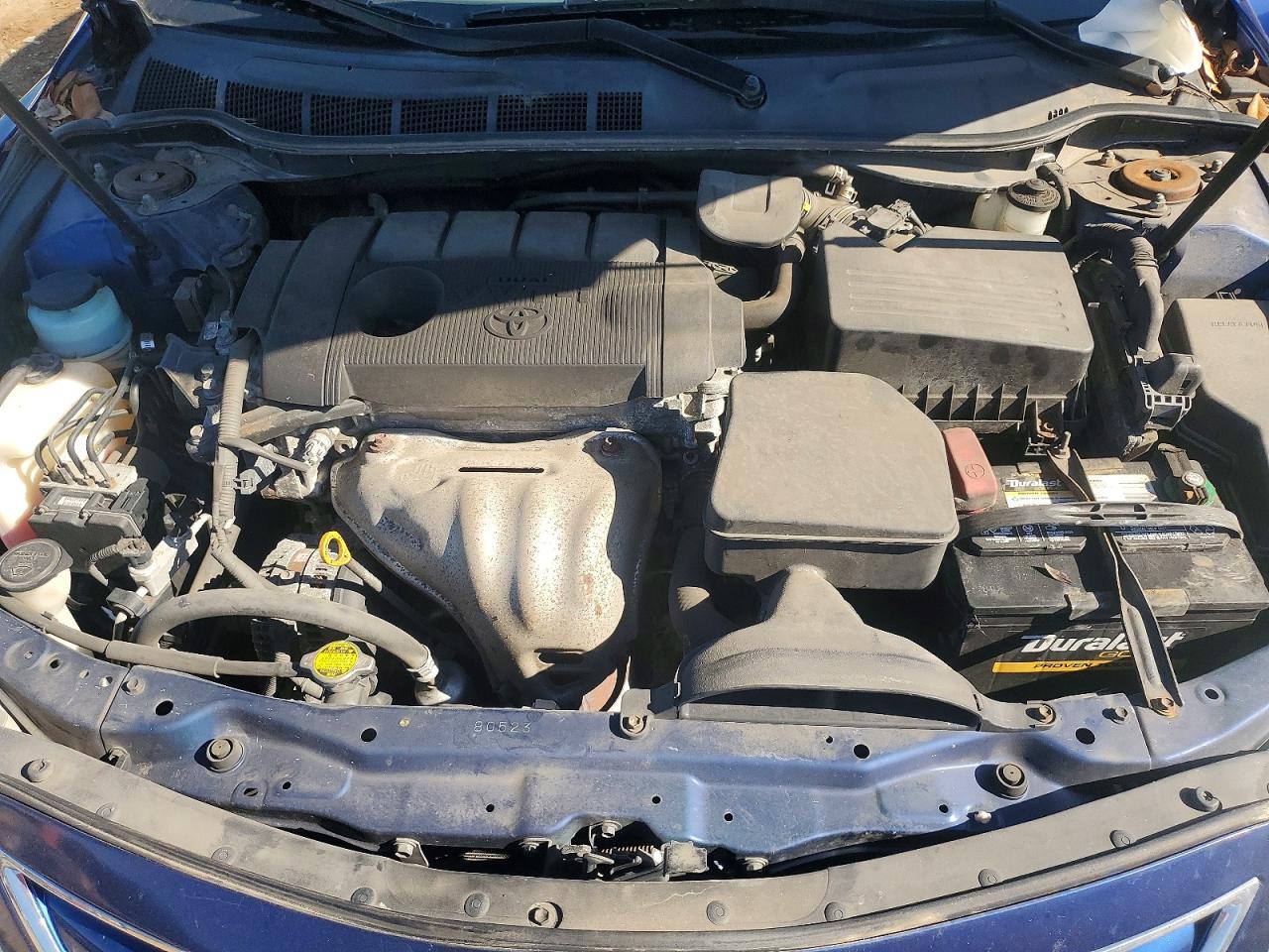 2011 TOYOTA CAMRY LE photo 31
