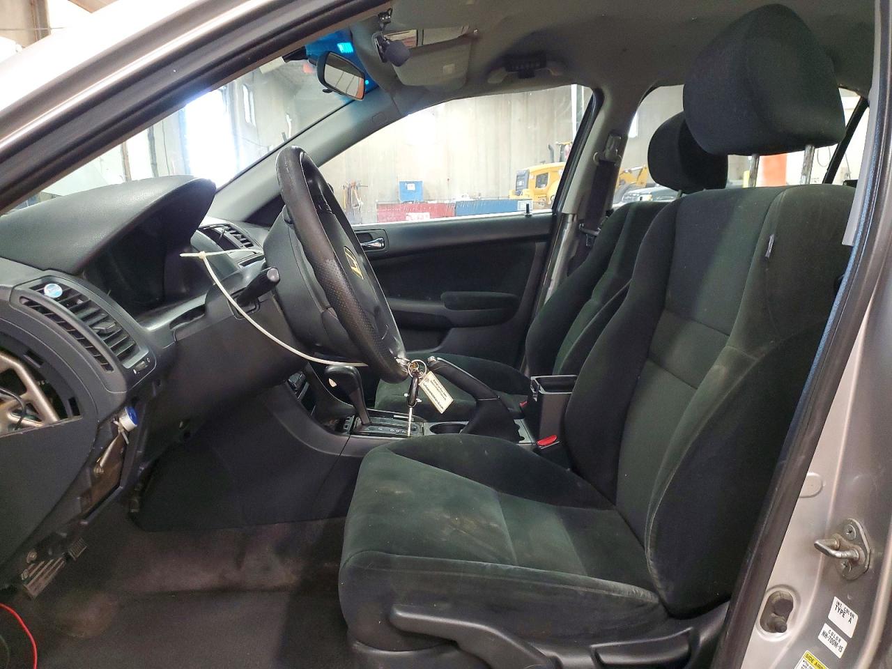 2006 HONDA ACCORD LX photo 19