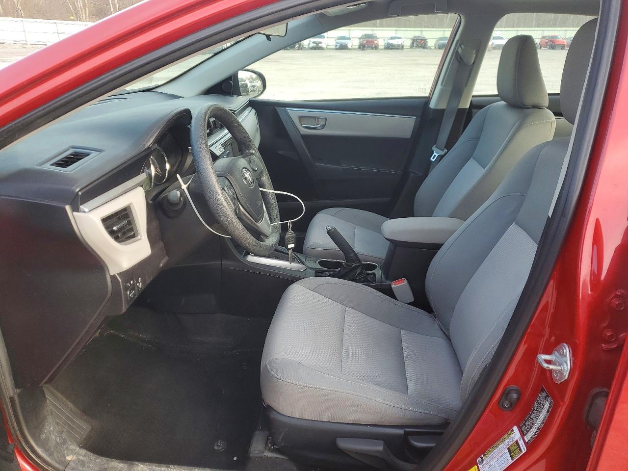 2014 TOYOTA COROLLA LE photo 7