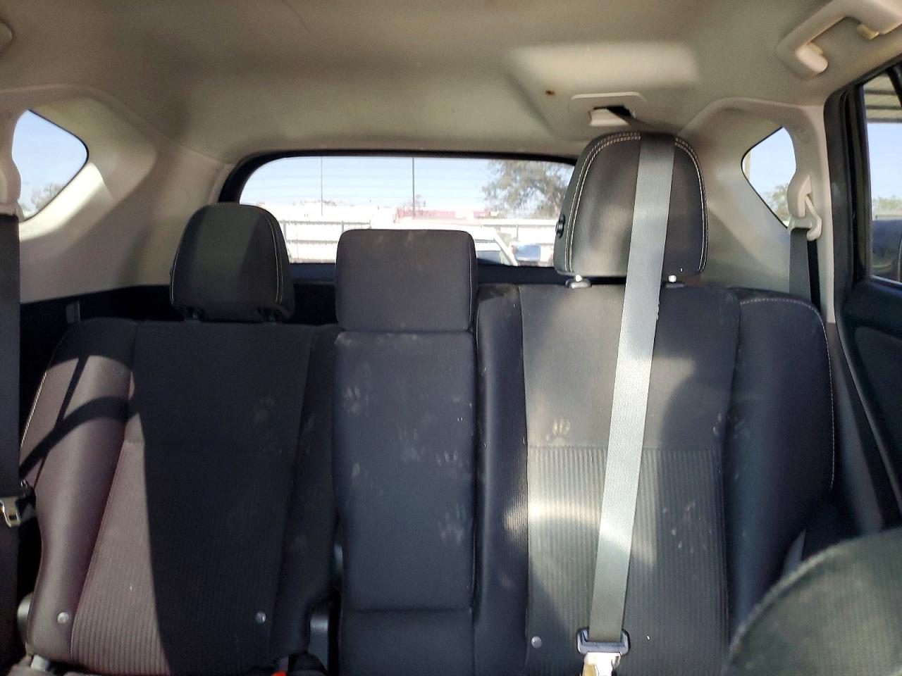 2014 TOYOTA RAV4 XLE photo 10