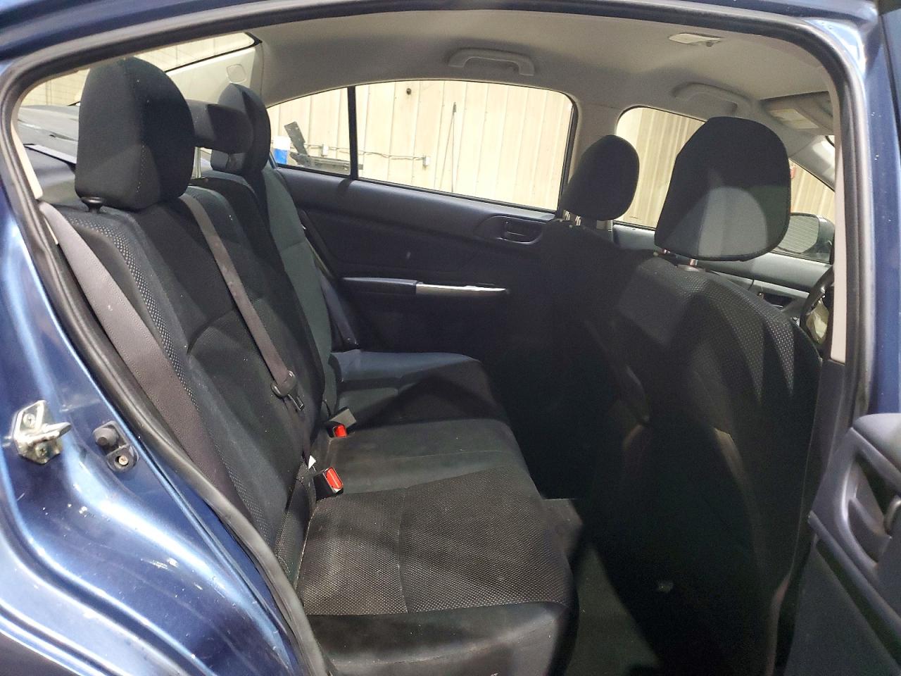 2016 SUBARU IMPREZA photo 19