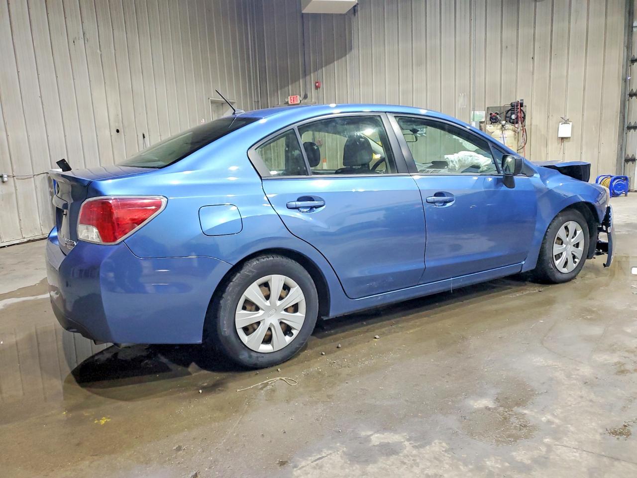 2016 SUBARU IMPREZA photo 5