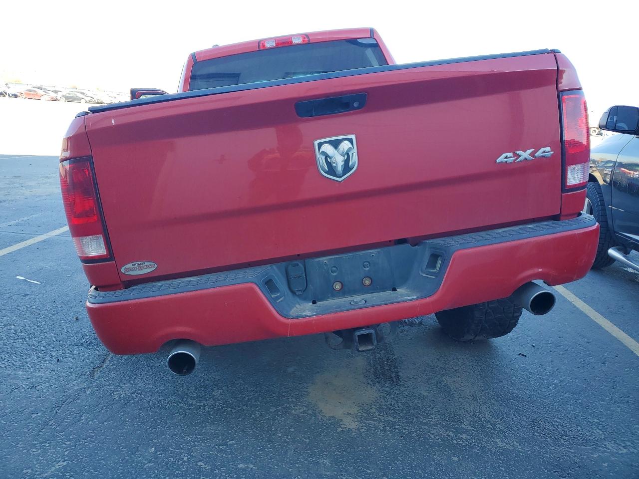 2016 RAM 1500 photo 16