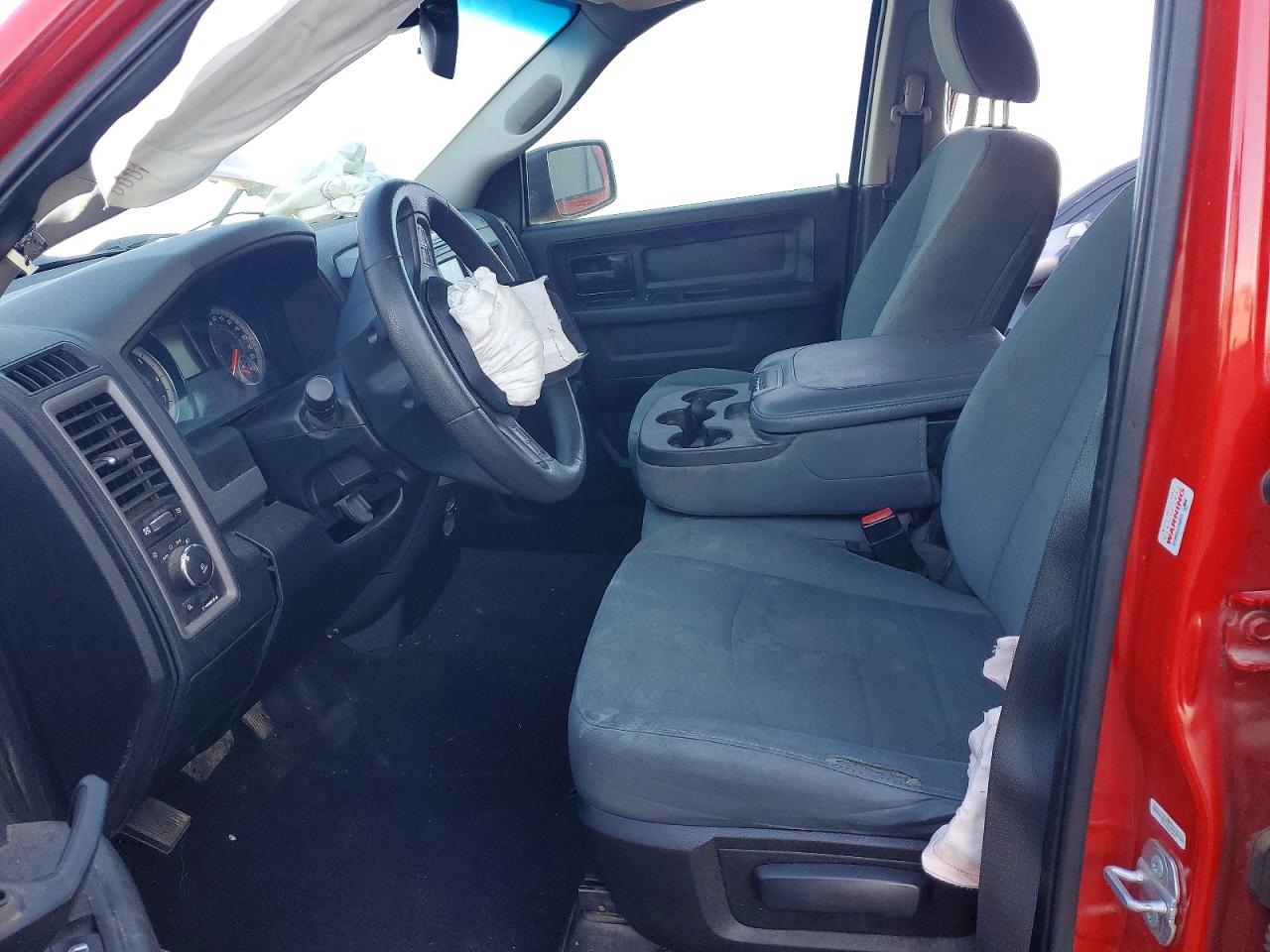 2016 RAM 1500 photo 19