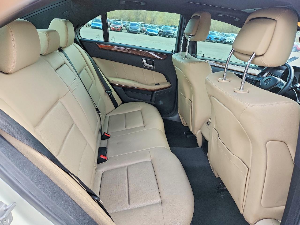 2012 MERCEDES-BENZ E 350 4MATIC photo 28