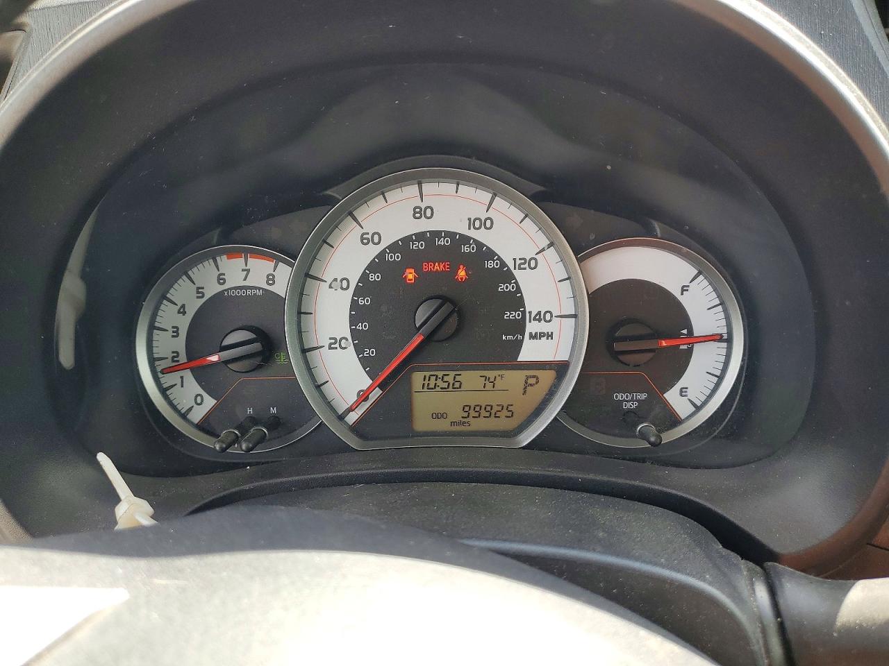 2012 TOYOTA YARIS 5-DOOR SE photo 17