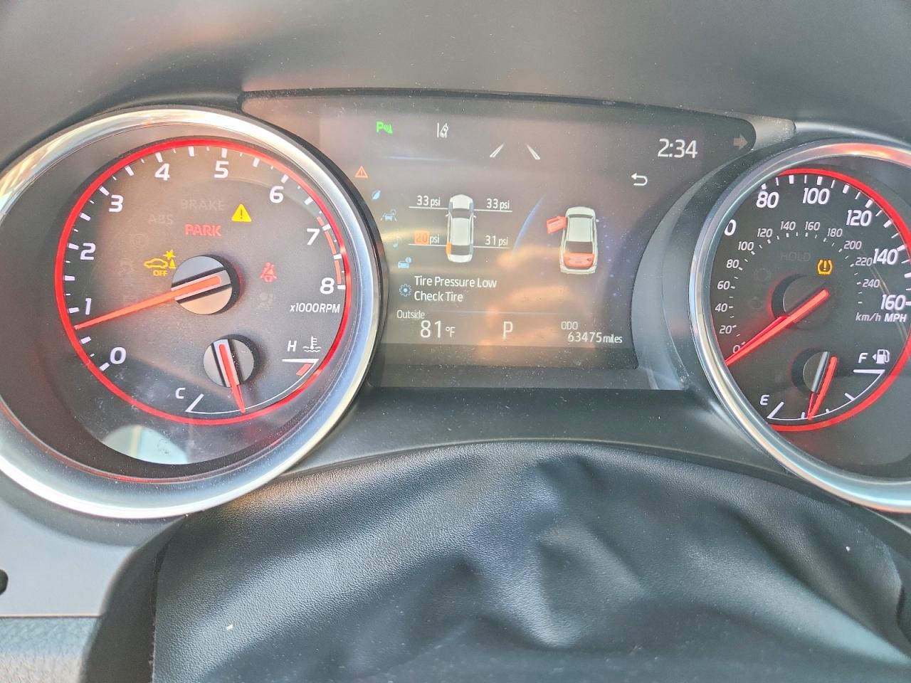 2019 TOYOTA CAMRY XSE photo 17