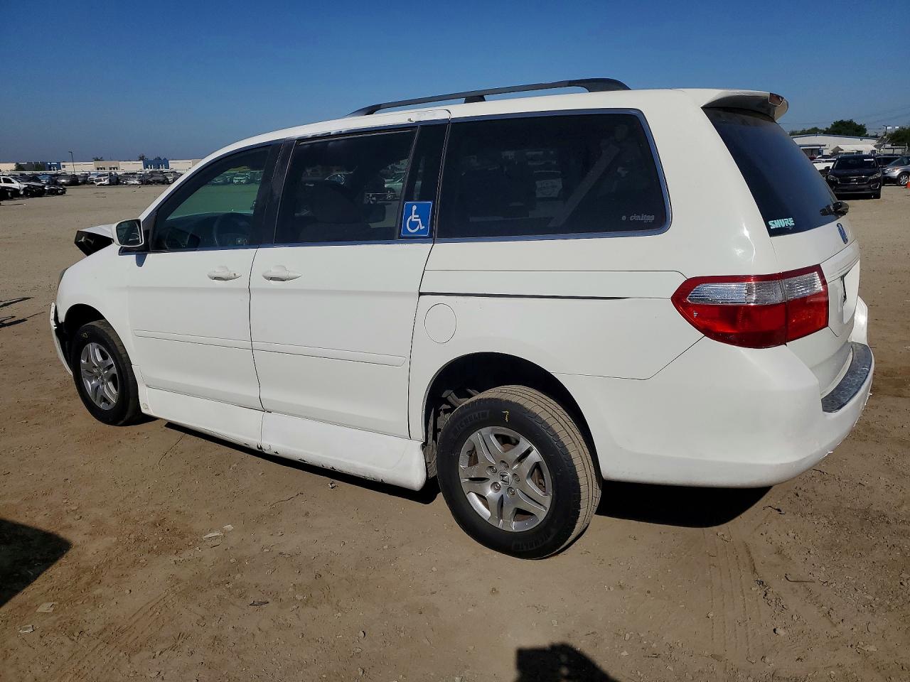 2006 HONDA ODYSSEY EX photo 4