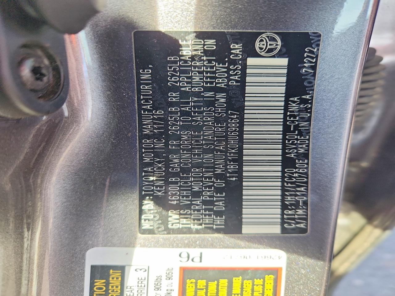 2017 TOYOTA CAMRY LE photo 23