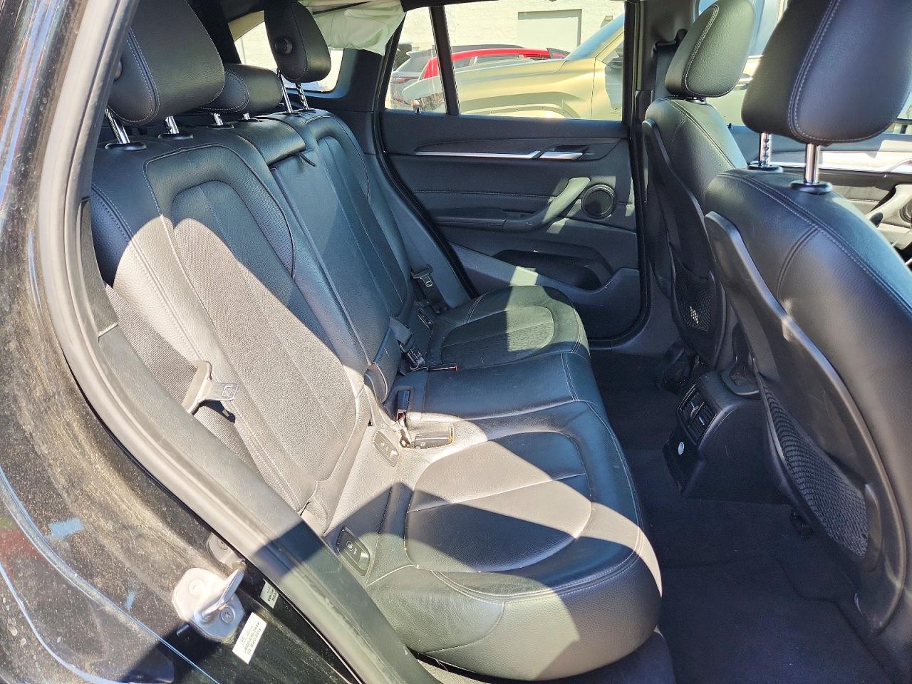 2016 BMW X1 XDRIVE28I photo 31