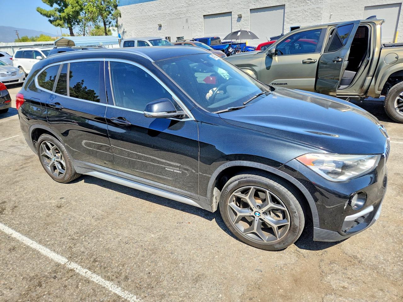 2016 BMW X1 XDRIVE28I photo 10