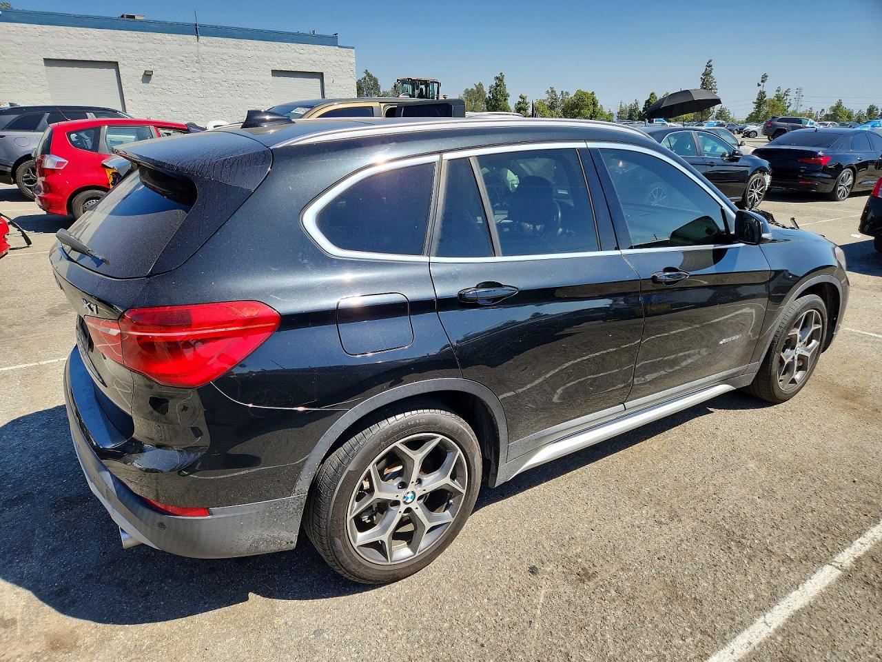 2016 BMW X1 XDRIVE28I photo 7