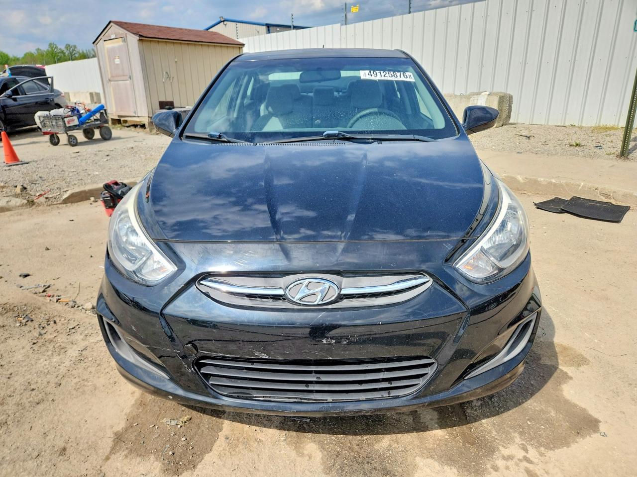 2016 HYUNDAI ACCENT SE photo 9