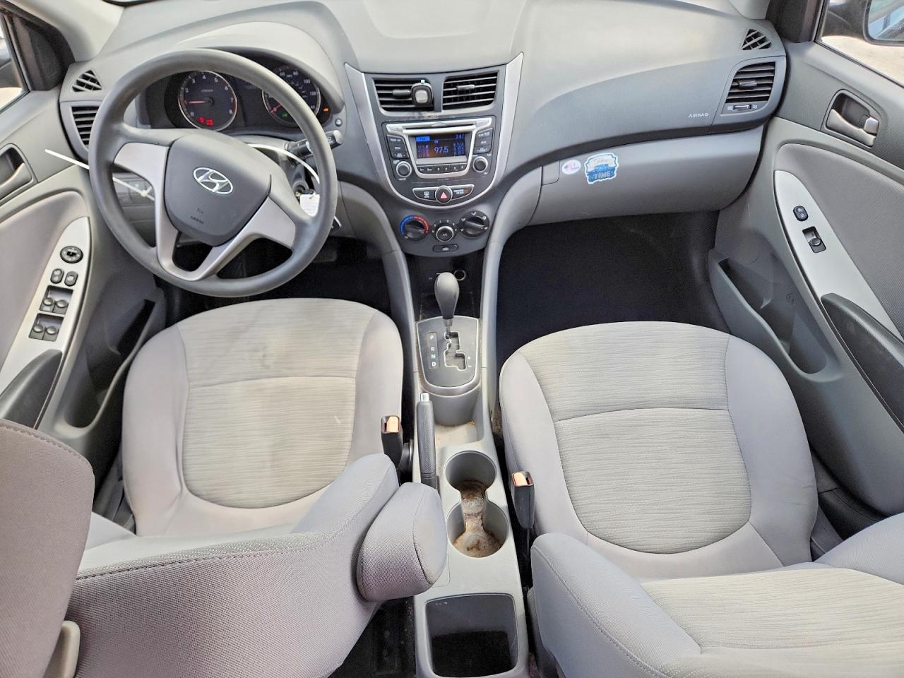 2016 HYUNDAI ACCENT SE photo 15