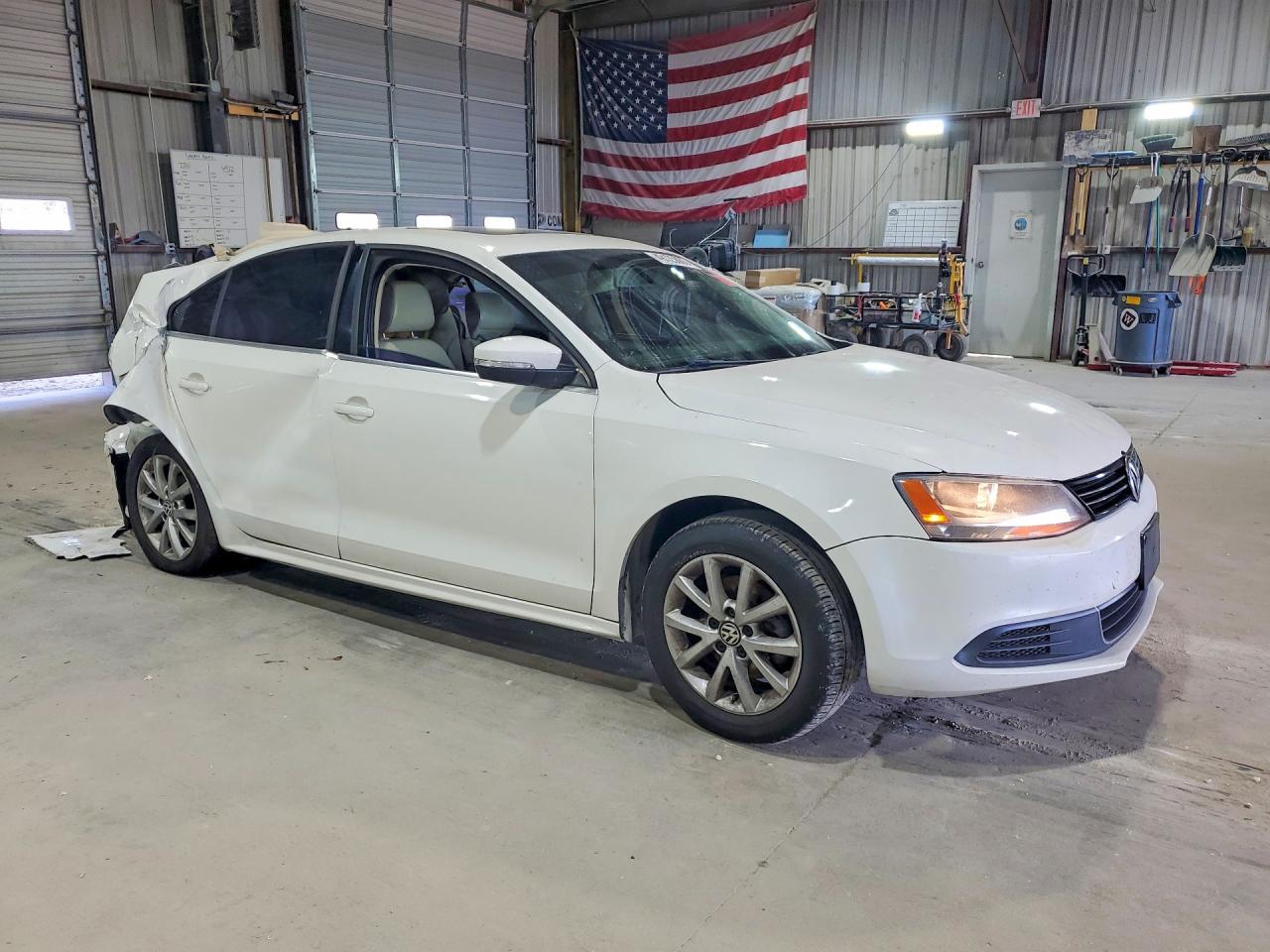 2013 VOLKSWAGEN JETTA SE photo 10