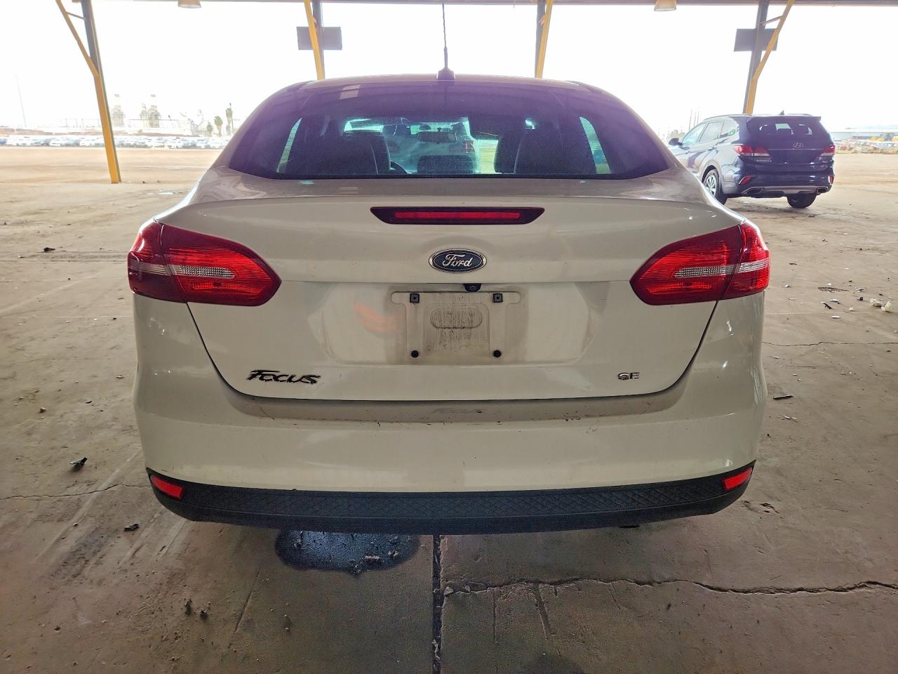 2018 FORD FOCUS SE photo 11