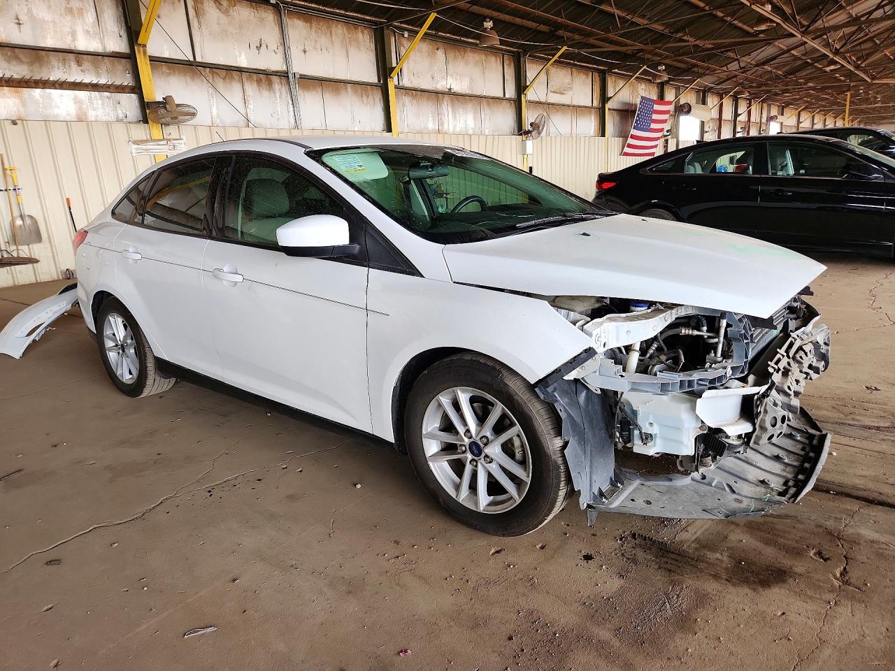 2018 FORD FOCUS SE photo 7