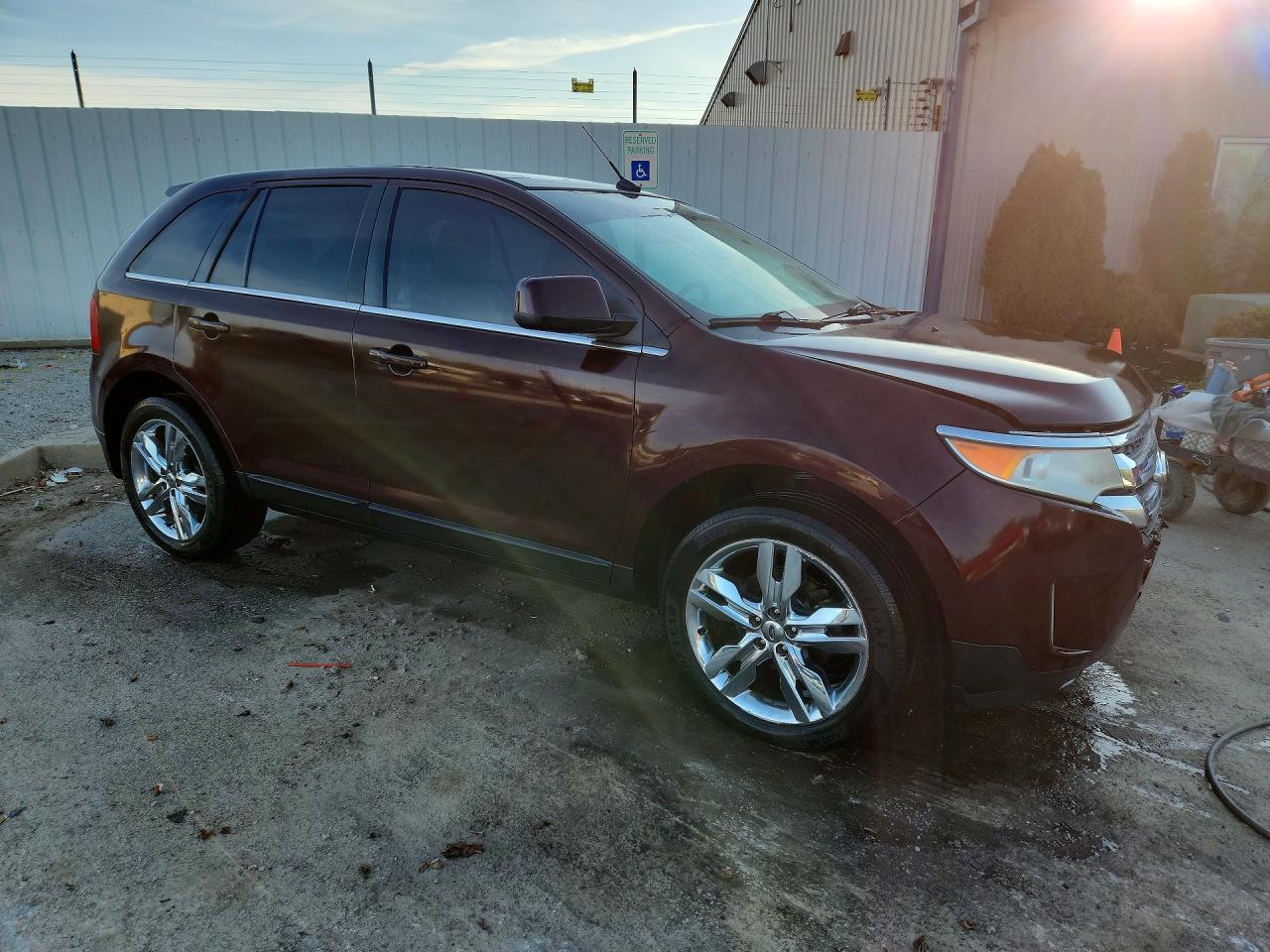 2011 FORD EDGE LIMITED photo 4