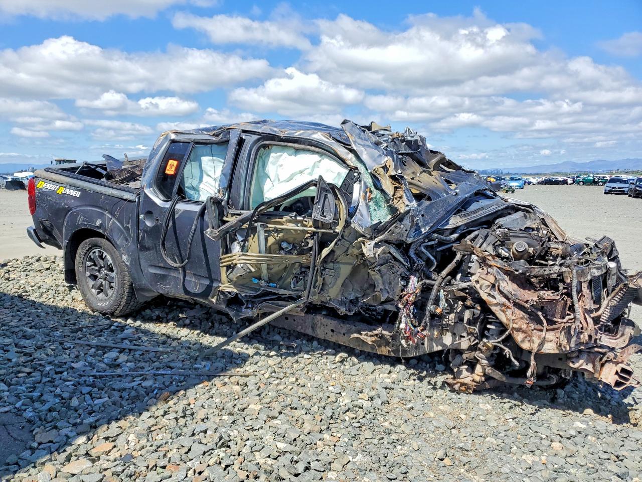 2019 NISSAN FRONTIER DESERT RUNNER photo 7