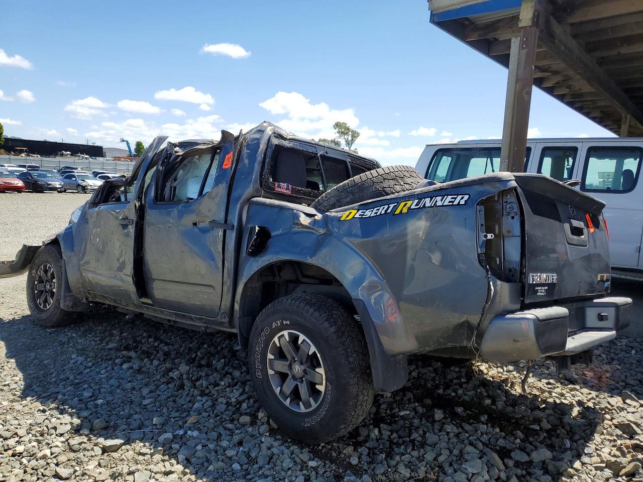2019 NISSAN FRONTIER DESERT RUNNER photo 3